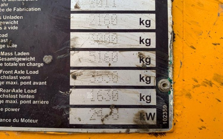 THWAITES MACH 573  SLCM1606