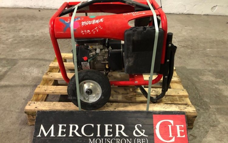 SDMO PERFORM 3000  66MAM12026