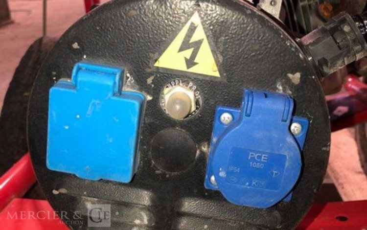 SDMO PERFORM 3000  66MAM12026