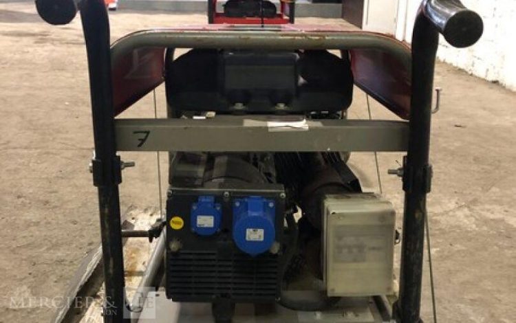 PRAMAC ES8000  65MAM12026