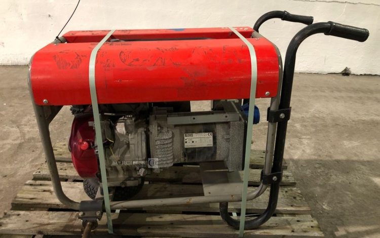 PRAMAC ES8000  65MAM12026