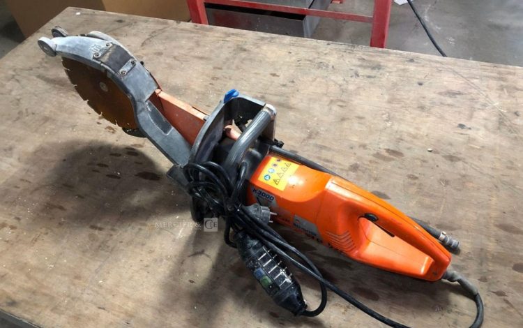 HUSQVARNA   59MAM12026