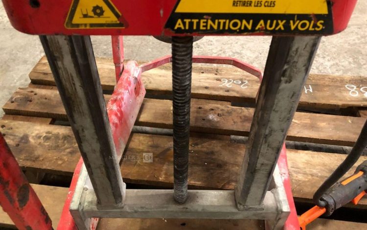 SAINT GOBAIN CDP 351  38MAM12026