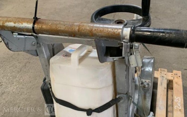 HUSQVARNA FS400LV  109MAM7