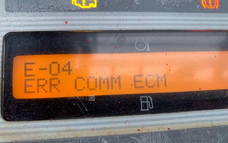 NISSAN U1D2A25LQ  50250358