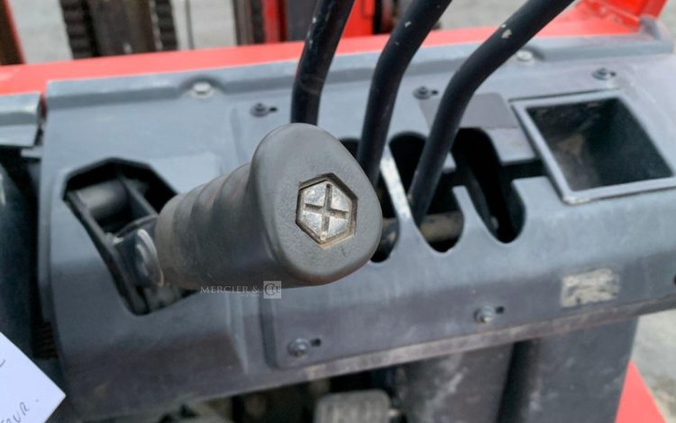 NISSAN U1D2A25LQ  50250358