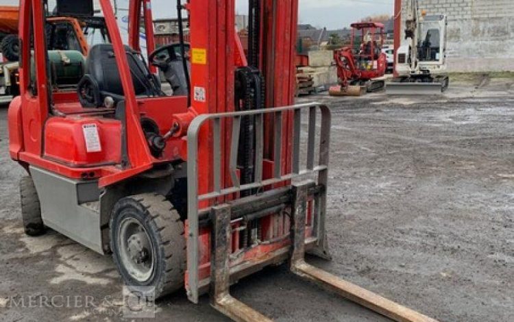 NISSAN U1D2A25LQ  50250358