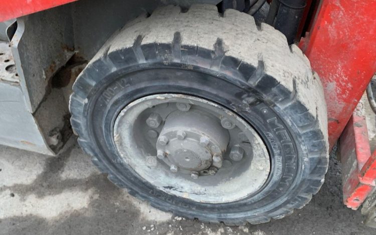 NISSAN U1D2A25LQ  50250358