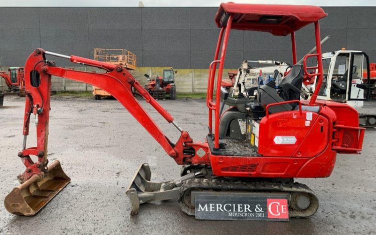 TAKEUCHI TB216  2380561