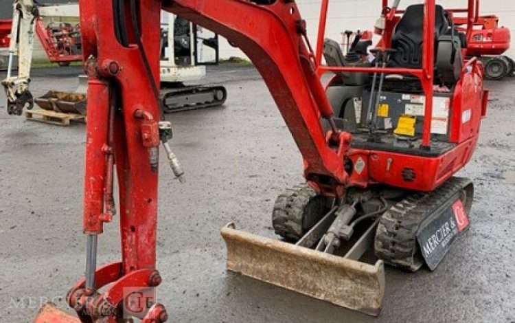 TAKEUCHI TB216  2380561