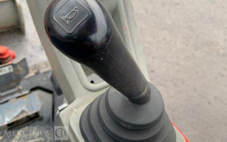 TAKEUCHI TB216  2380561