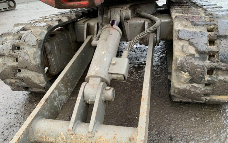 TAKEUCHI TB216  2380561