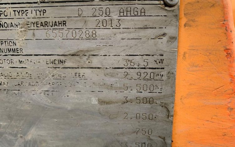 AUSA D250 AHGA  108152