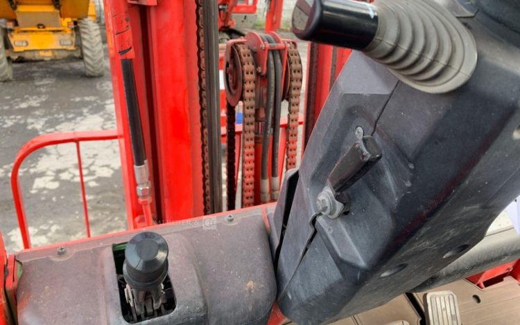 NISSAN 1Q2L25Q  43404571