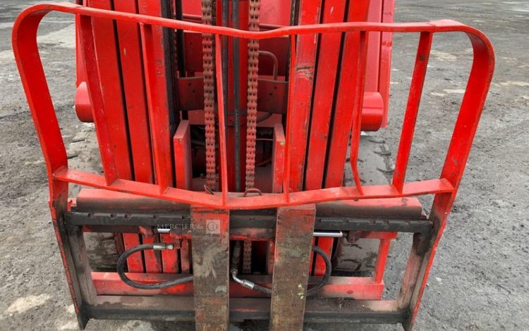 NISSAN 1Q2L25Q  43404571