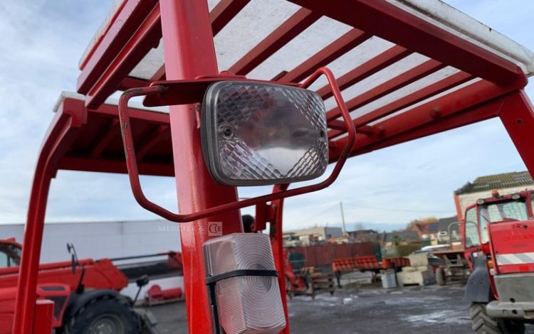 NISSAN 1Q2L25Q  43404571