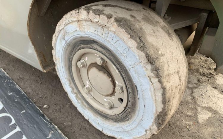 NISSAN 1Q2L25Q  43404571