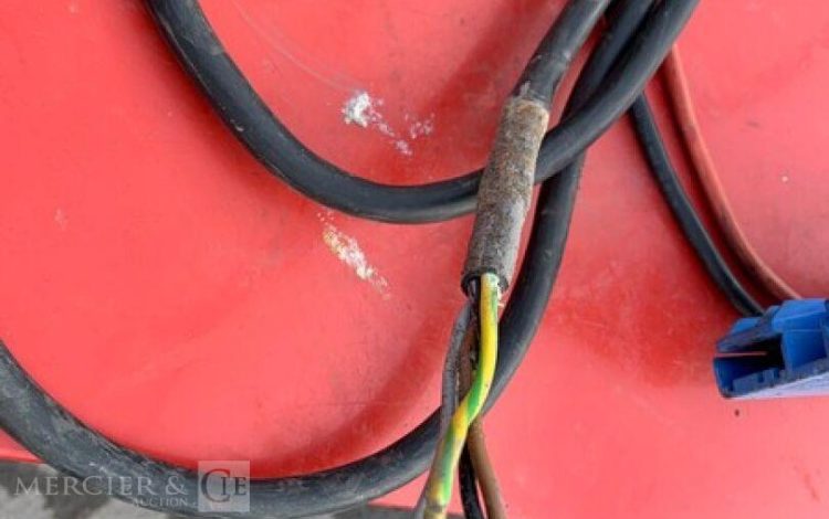 NISSAN 1Q2L25Q  43404571