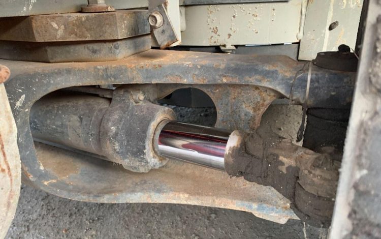 NISSAN Y1D2A25Q  50250387