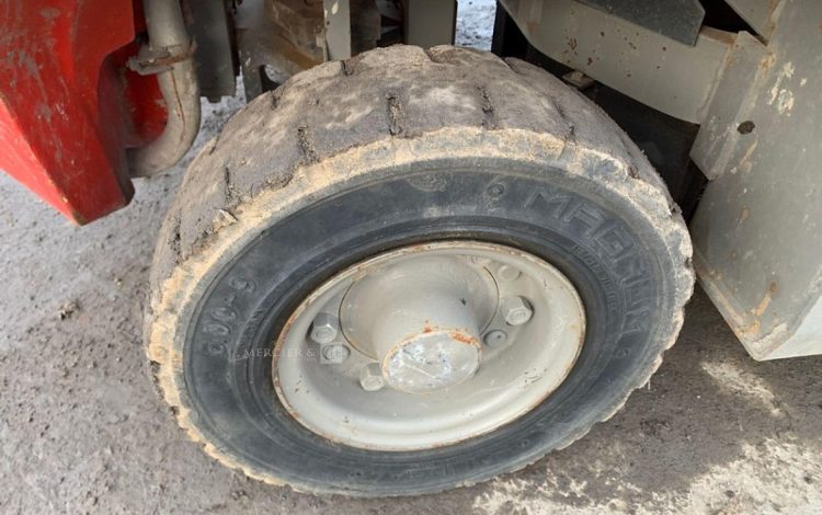 NISSAN Y1D2A25Q  50250387