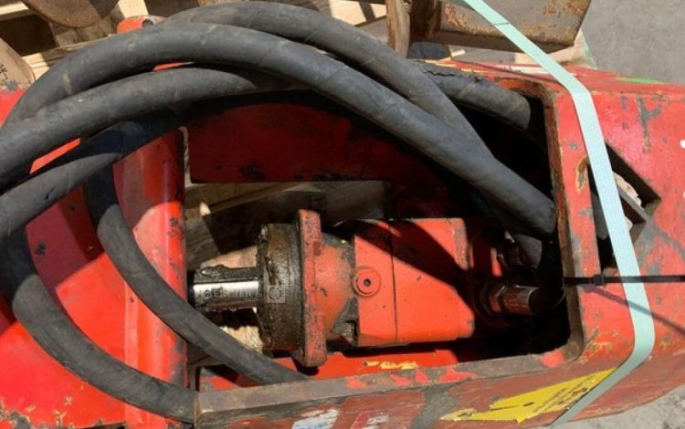 RABAUD TRH304  20MAM12026