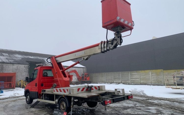 IVECO IVECO DAILY / MULTITEL MT202 DS  9269