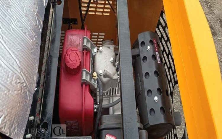 HIGHTOP MICROPELLE HT10 SUR CHENILLES DIESEL 1T – ANNEE 2025 – MATERIEL NEUF  293HT