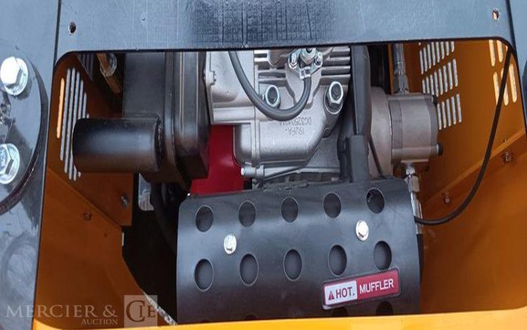 HIGHTOP MICROPELLE HT10 SUR CHENILLES DIESEL 1T – ANNEE 2025 – MATERIEL NEUF  293HT