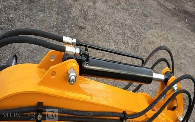 HIGHTOP MICROPELLE HT10 SUR CHENILLES DIESEL 1T – ANNEE 2025 – MATERIEL NEUF  293HT