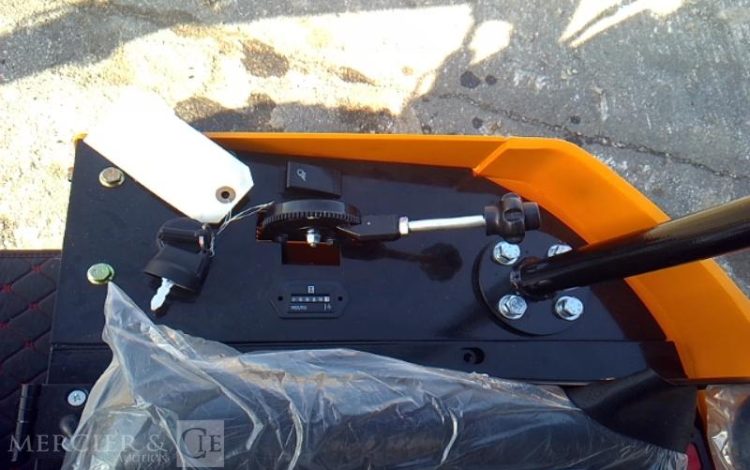 HIGHTOP MICROPELLE HT10 SUR CHENILLES DIESEL 1T – ANNEE 2025 – MATERIEL NEUF JAUNE 48315