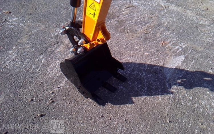 HIGHTOP MICROPELLE HT10 SUR CHENILLES DIESEL 1T – ANNEE 2025 – MATERIEL NEUF JAUNE 48322