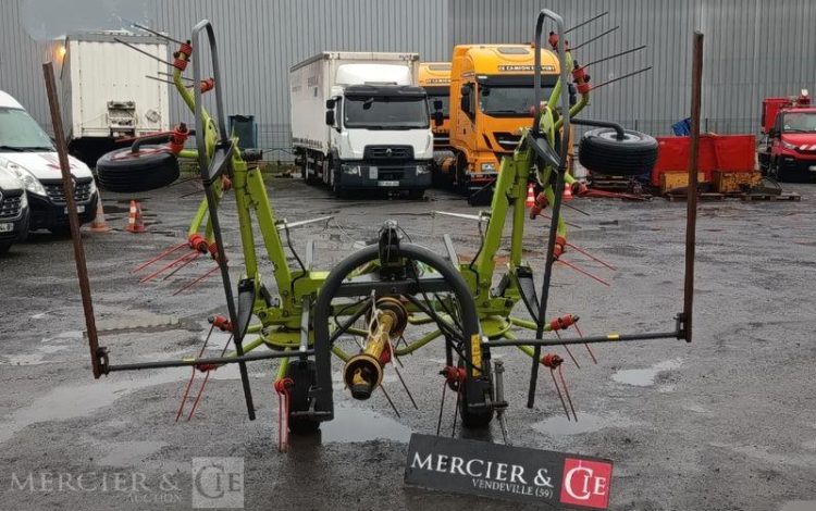 CLAAS FANEUSE PORTEE VOLTO 45 – 4 TOUPIES – ANNEE 2018  601506