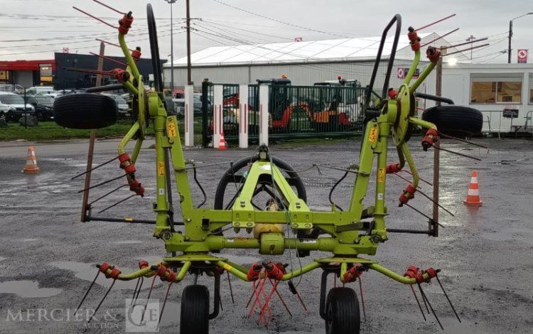 CLAAS FANEUSE PORTEE VOLTO 45 – 4 TOUPIES – ANNEE 2018  601506