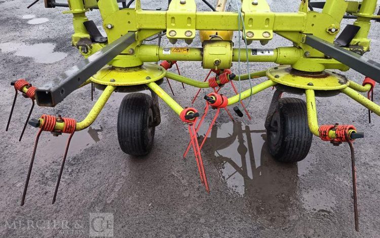 CLAAS FANEUSE PORTEE VOLTO 45 – 4 TOUPIES – ANNEE 2018  601506