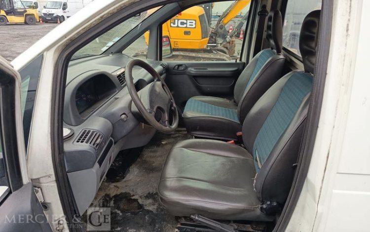 FIAT SCUDO AVEC NACELLE FRANCE ELEVATEUR TOPY 8 – 2394 HEURES – ANNEE 2001  904ALF59