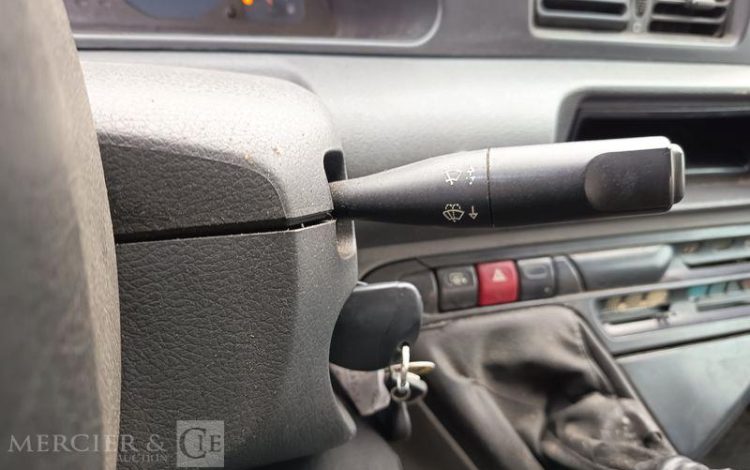 FIAT SCUDO AVEC NACELLE FRANCE ELEVATEUR TOPY 8 – 2394 HEURES – ANNEE 2001  904ALF59