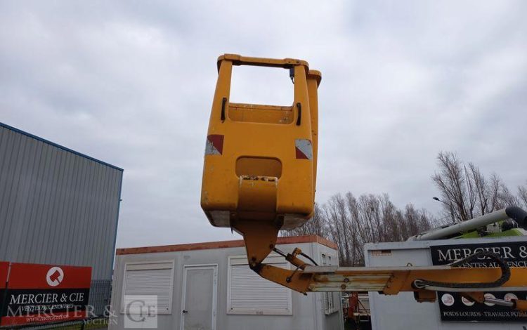 FIAT SCUDO AVEC NACELLE FRANCE ELEVATEUR TOPY 8 – 2394 HEURES – ANNEE 2001  904ALF59