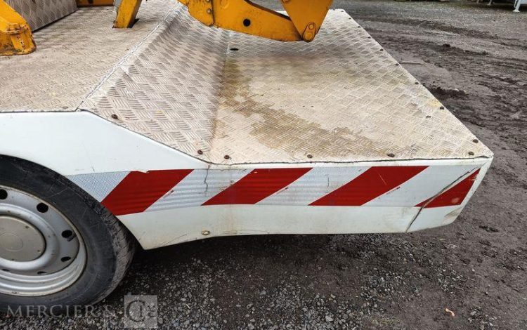 FIAT SCUDO AVEC NACELLE FRANCE ELEVATEUR TOPY 8 – 2394 HEURES – ANNEE 2001  904ALF59