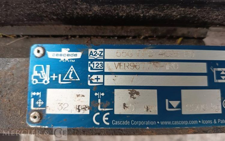 CROWN CHARIOT ELEVATEUR FRONTAL SC 5320 1,6 ELECTRIQUE – CAPACITE 1,2 TONNES – 832 H  92344