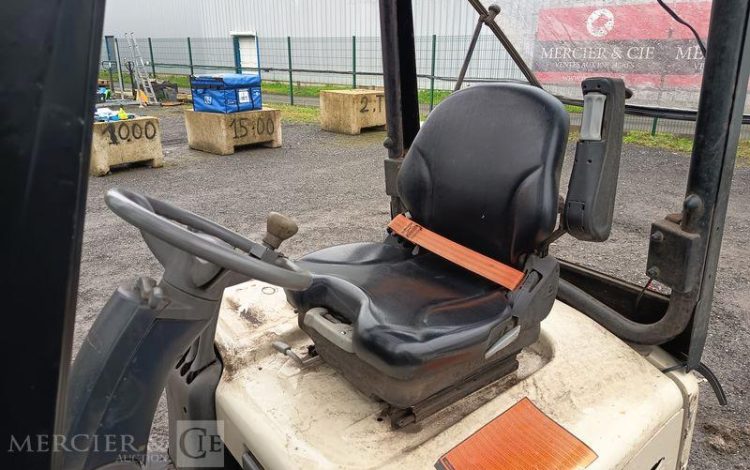 CROWN CHARIOT ELEVATEUR FRONTAL SC 5320 1,6 ELECTRIQUE – CAPACITE 1,2 TONNES – 832 H  92344