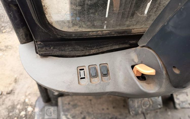 CROWN CHARIOT ELEVATEUR FRONTAL SC 5320 1,6 ELECTRIQUE – CAPACITE 1,2 TONNES – 832 H  92344