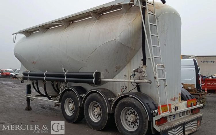 SPITZER EU CITERNE PULVE  AJ-172-JQ