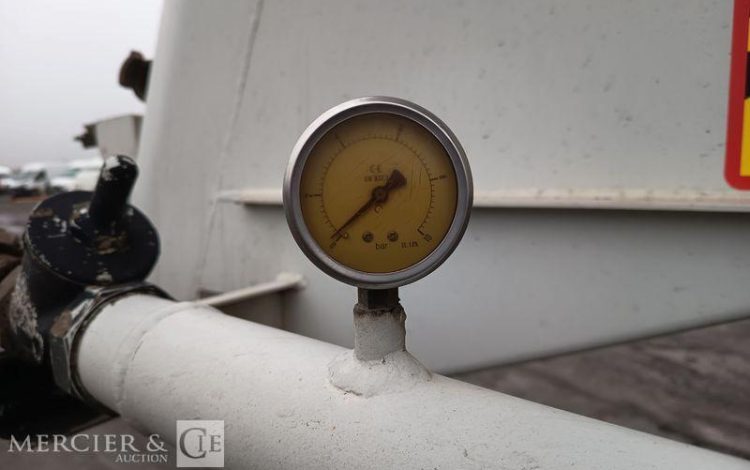 SPITZER EU CITERNE PULVE  AJ-172-JQ