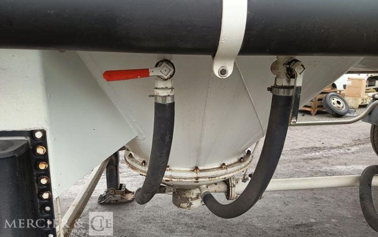 SPITZER EU CITERNE PULVE  AJ-172-JQ