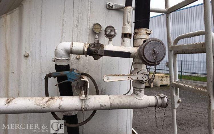 SPITZER EU CITERNE PULVE  AJ-172-JQ