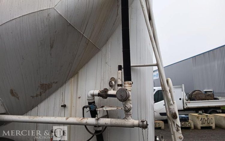 SPITZER EU CITERNE PULVE  AJ-172-JQ