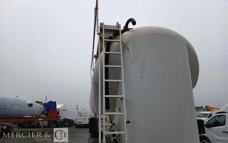 SPITZER EU CITERNE PULVE  AJ-172-JQ