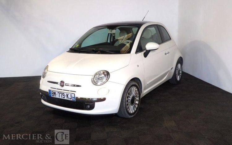 FIAT 500 1.3 MJT 95CH LOUNGE S&S BLANC BM-779-KJ