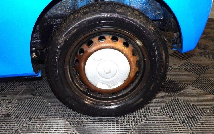 RENAULT TWINGO DCI  BQ-242-RH