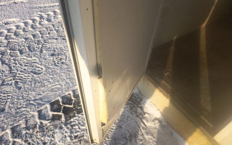 BODARD BUNGALOW SANITAIRE WC AVEC PASSAGE DE FOURCHE  BU1010003